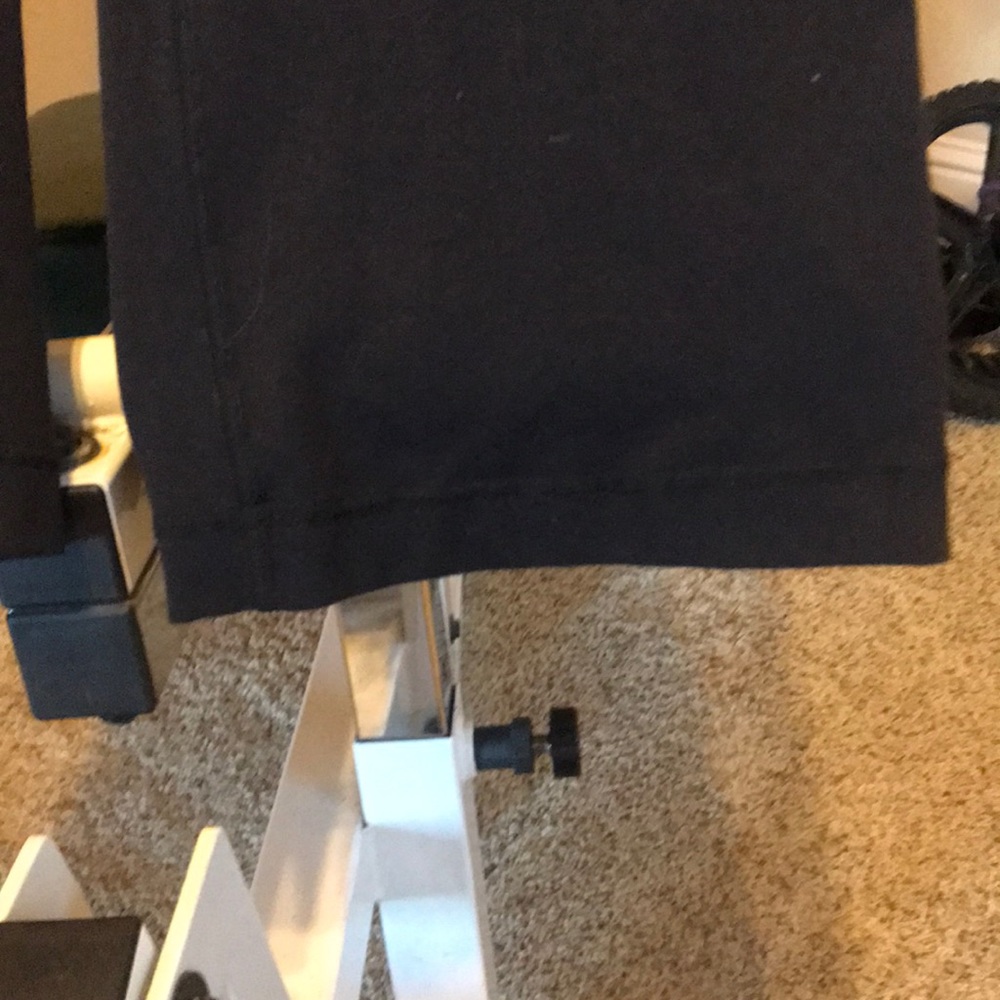 Lululemon leggings - Picture 3 of 6